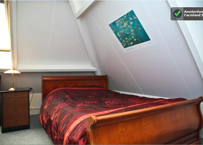 Oda ve Kahvaltı Farmland