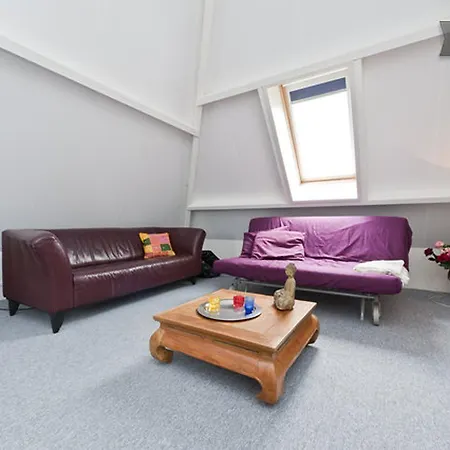 Bed & Breakfast Farmland *
