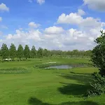 Farmland Bed & Breakfast 4*