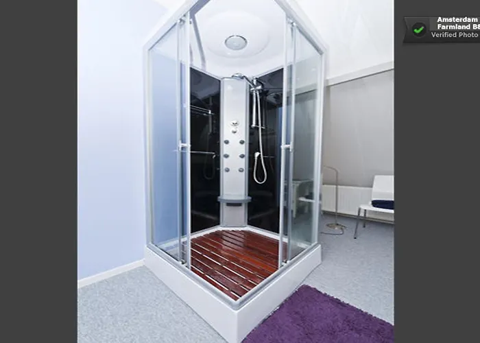 Farmland Bed & Breakfast 4*